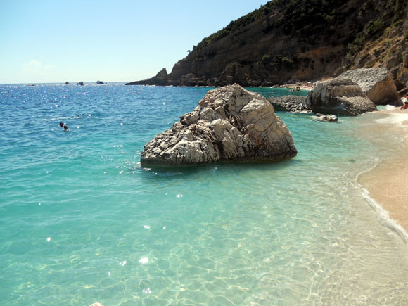 Le spiagge più belle del mondo. C’è anche l’italiana Lampedusa. FOTO Le spiagge più belle del mondo. C’è anche l’italiana Lampedusa. FOTO