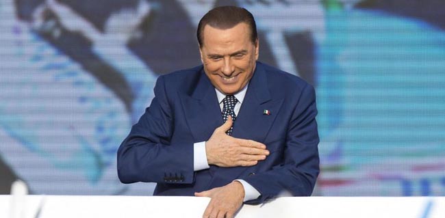 Interdizione a Berlusconi, confermati 2 anni. Pena esecutiva: non si può candidare Interdizione a Berlusconi, confermati 2 anni. Pena esecutiva: non si può candidare