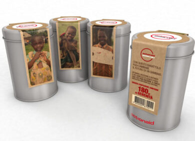 Eataly, tutti a bere gratis. Mentre Actionaid lancia l’adozione in barattolo