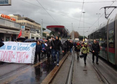 Domani sciopero dei trasporti: problemi con bus, tram e metro