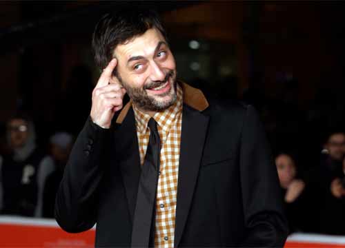 Milano/ Al teatro Franco Parenti il monologo intimo di Filippo Timi Milano/ Al teatro Franco Parenti il monologo intimo di Filippo Timi