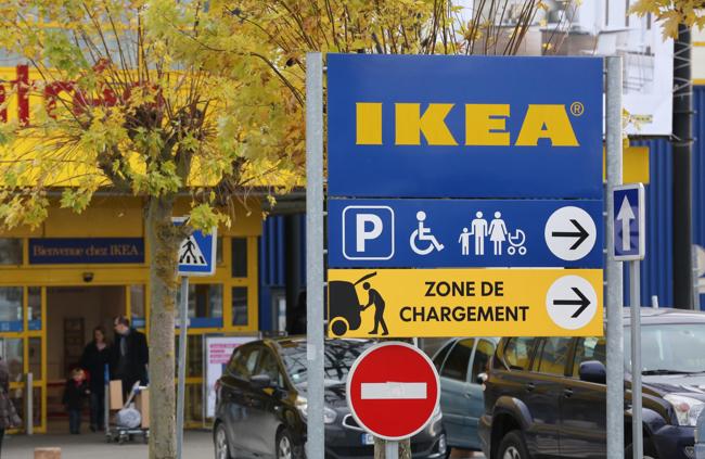 Ikea ritira tre milioni di zanzariere. “Pericolose per i bambini” Ikea ritira tre milioni di zanzariere. “Pericolose per i bambini”