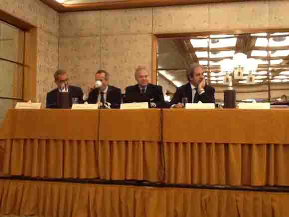 Impregilo torna in utile. 7 mld di ricavi nel piano industriale. VIDEO Impregilo torna in utile. 7 mld di ricavi nel piano industriale. VIDEO