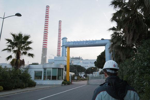 Tirreno Power, il governatore Pd: “Ne parlai con Rodolfo De Benedetti” Tirreno Power, il governatore Pd: “Ne parlai con Rodolfo De Benedetti”