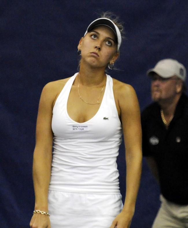 Elena Vesnina tennista a luci rosse, eccola su Playboy Elena Vesnina tennista a luci rosse, eccola su Playboy