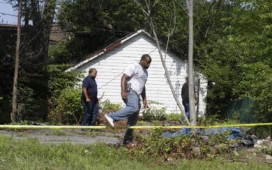 Prigionieri e cadaveri decomposti, scoperta casa degli orrori in Nigeria