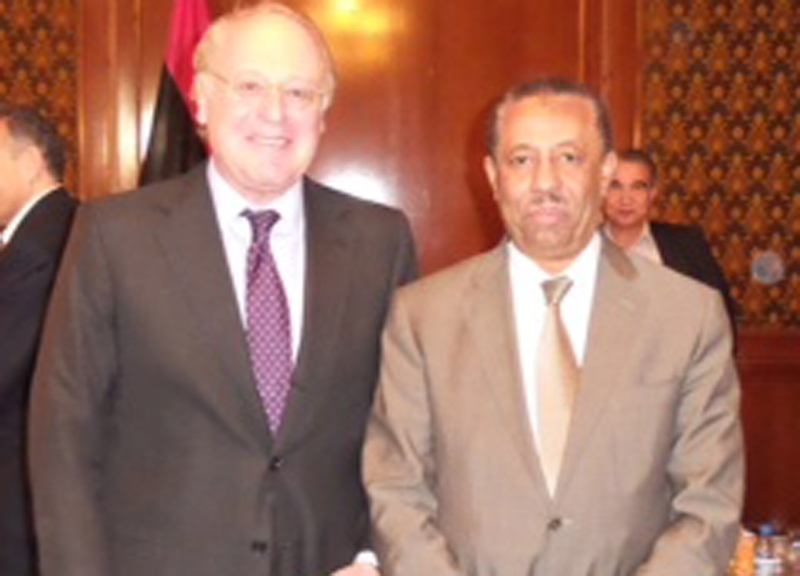 Eni, Paolo Scaroni incontra il nuovo primo ministro libico Al Thani Eni, Paolo Scaroni incontra il nuovo primo ministro libico Al Thani