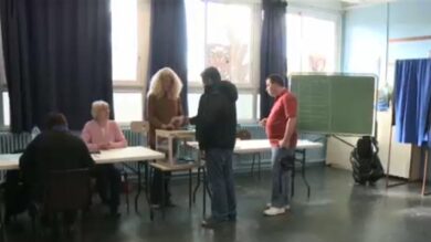 VIDEO: Francia alle urne: 45 milioni al voto, occhi puntati su Parigi