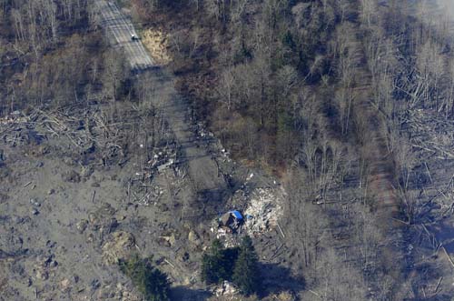 Usa, frana spazza via villaggio: morti e dispersi Usa, frana spazza via villaggio: morti e dispersi
