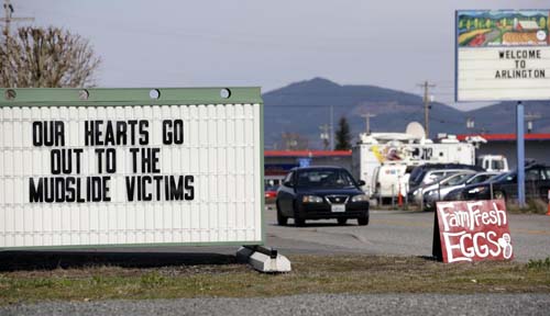 Usa, frana spazza via villaggio: morti e dispersi Usa, frana spazza via villaggio: morti e dispersi