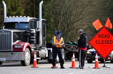 Usa, frana spazza via villaggio: morti e dispersi