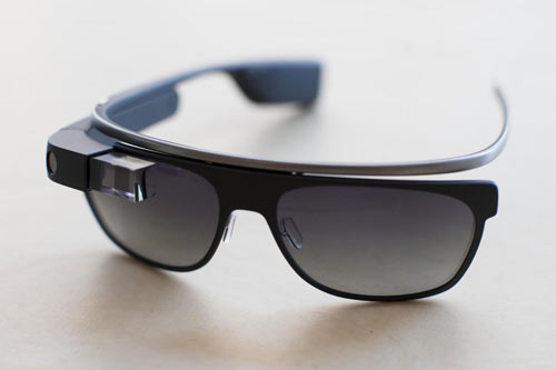 I Google Glass vogliono essere più cool. E scelgono Luxottica I Google Glass vogliono essere più cool. E scelgono Luxottica
