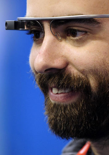 I Google Glass vogliono essere più cool. E scelgono Luxottica I Google Glass vogliono essere più cool. E scelgono Luxottica