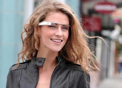 I Google Glass vogliono essere più cool. E scelgono Luxottica