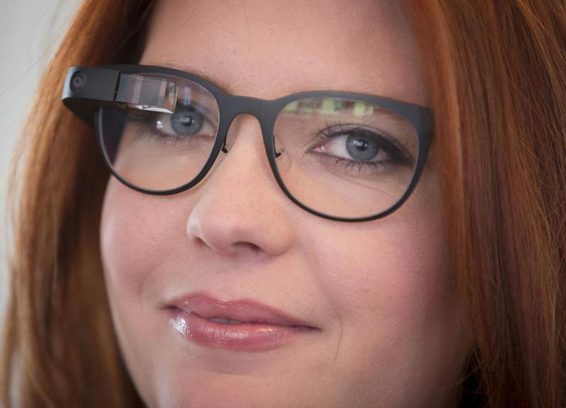 I Google Glass vogliono essere più cool. E scelgono Luxottica I Google Glass vogliono essere più cool. E scelgono Luxottica