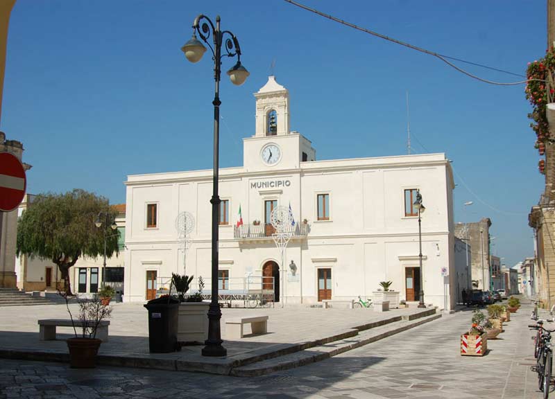 Il sindaco di Verona Tosi sbarca in Salento Il sindaco di Verona Tosi sbarca in Salento