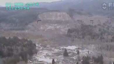 VIDEO: Gigantesca frana vicino Seattle: 14 vittime, decine di dispersi
