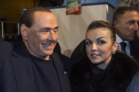 Berlusconi: ‘Soffro per il Milan, mi costa 50 milioni di euro all’anno’ Berlusconi: ‘Soffro per il Milan, mi costa 50 milioni di euro all’anno’