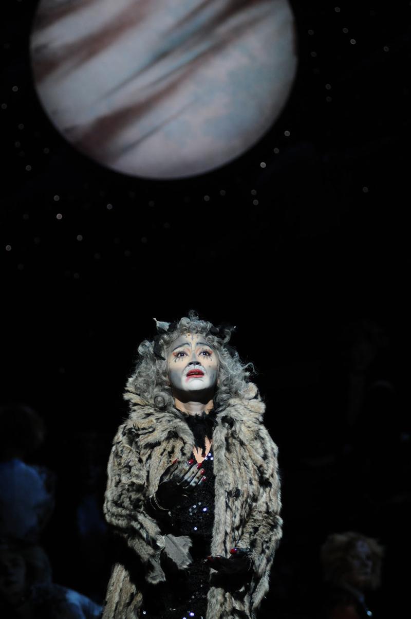 Cats sbarca a Milano con un italiano in scena: ecco il talento di Filippo Strocchi Cats sbarca a Milano con un italiano in scena: ecco il talento di Filippo Strocchi
