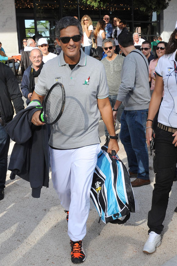 Ecco le foto di Fiorello dopo l’incidente Ecco le foto di Fiorello dopo l’incidente