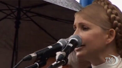 VIDEO: Tymoshenko: potrei prendere un mitra e sparare in testa a Putin