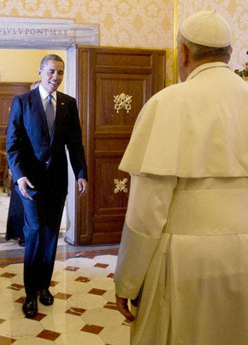Obama dal Papa: “E’ bellissimo essere di nuovo in Vaticano” Obama dal Papa: “E’ bellissimo essere di nuovo in Vaticano”