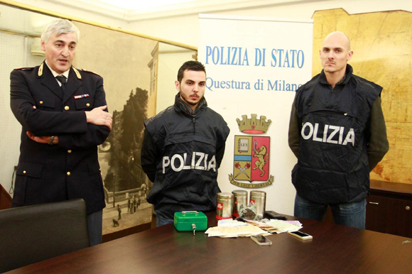 Arrestata 54enne con pensione di invalidità: spacciava. Foto