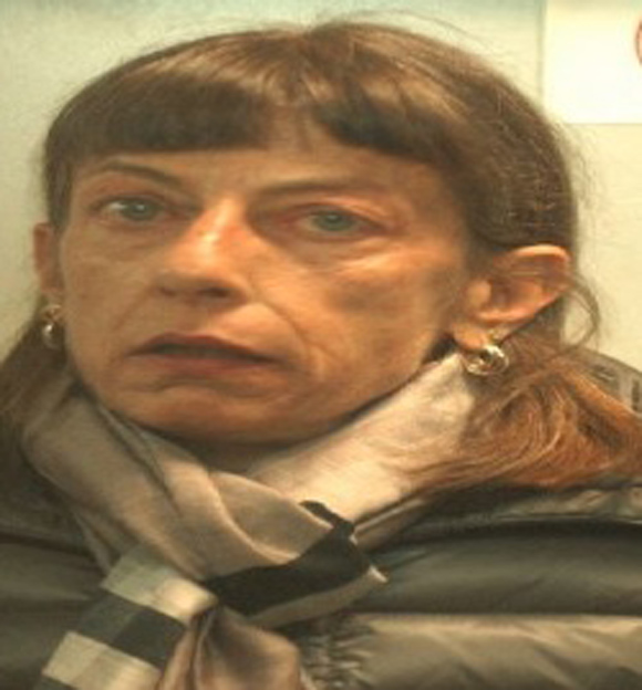 Arrestata 54enne con pensione di invalidità: spacciava. Foto