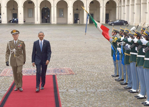Renzi: “Obama è una fonte d’ispirazione”. Foto e video del tour presidenziale Renzi: “Obama è una fonte d’ispirazione”. Foto e video del tour presidenziale