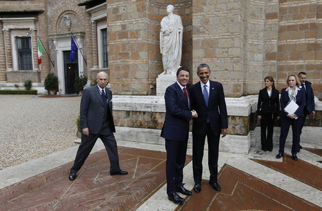 Renzi: “Obama è una fonte d’ispirazione”. Foto e video del tour presidenziale Renzi: “Obama è una fonte d’ispirazione”. Foto e video del tour presidenziale