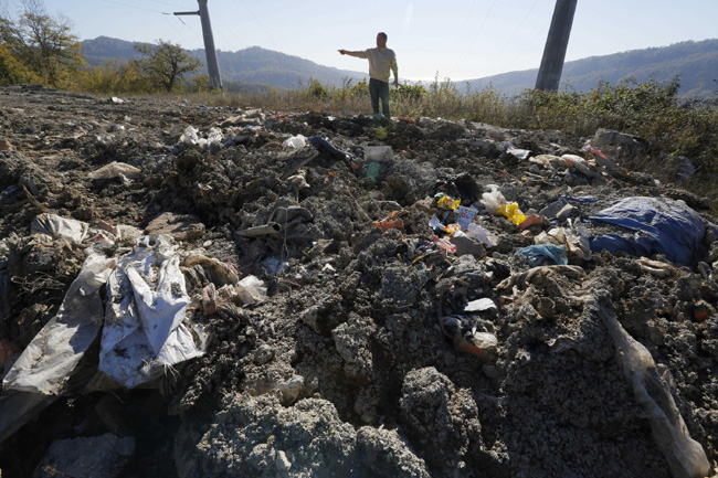 Test taroccati  e aumento dei tumori. Bufera sulla discarica dei veleni