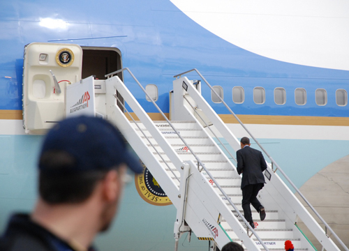 “Mr. Obama, la aspettiamo a Giugno”. A Fiumicino l’ultima tappa della visita