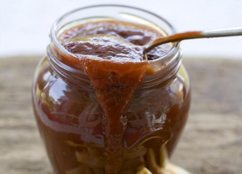 Donna trova un pene umano in una confezione di ketchup Donna trova un pene umano in una confezione di ketchup