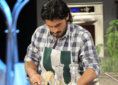 Donna manager, uomo ai fornelli. Arriva il food-magazine per lui