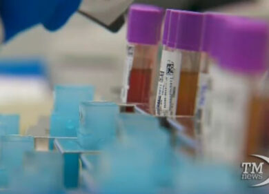 VIDEO: Test del sangue per scoprire il rischio di Alzheimer in 3 anni