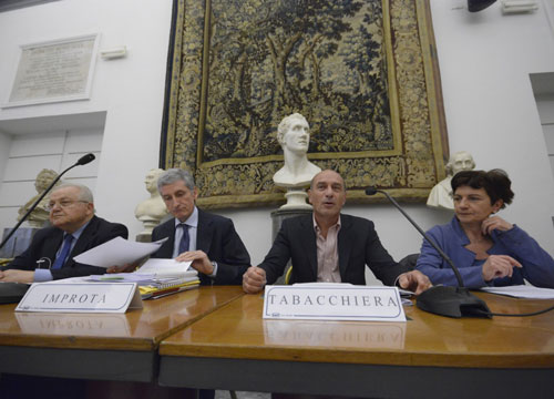 Salva-Atac, cedesi Agenzia sana. Il Comune corteggia la Regione