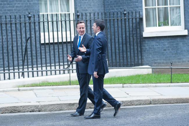 Europa e lavoro, Cameron a Renzi: “Sostengo le riforme ambiziose dell’Italia” Europa e lavoro, Cameron a Renzi: “Sostengo le riforme ambiziose dell’Italia”