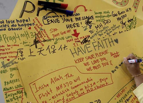 Volo scomparso, diffuse le trascrizioni. Già 50 idee di film sull’MH370