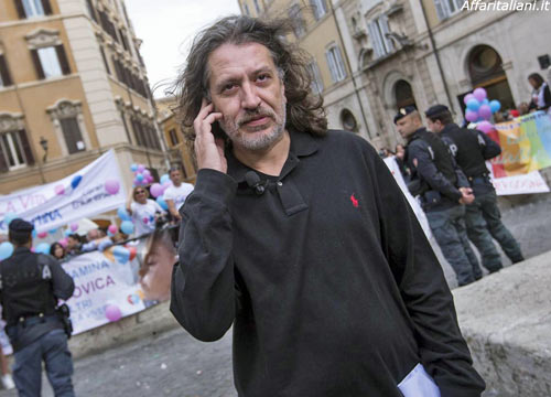Staminali, gli Spedali Civili di Brescia interrompono i trattamenti Staminali, gli Spedali Civili di Brescia interrompono i trattamenti