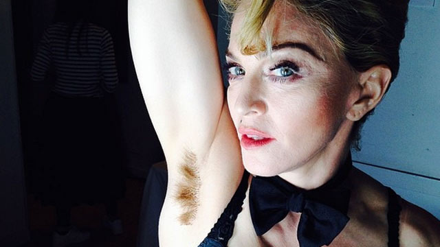 #aftersex, la mania del selfie dopo il sesso: boom su Instagram. Foto #aftersex, la mania del selfie dopo il sesso: boom su Instagram. Foto
