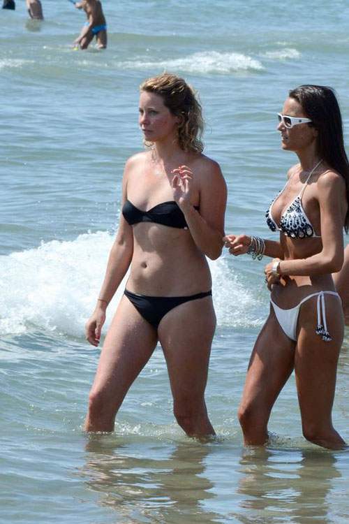 Marcuzzi, Satta, Vento e Belen. Quando l’accavallamento è sexy. E il web… Marcuzzi, Satta, Vento e Belen. Quando l’accavallamento è sexy. E il web…