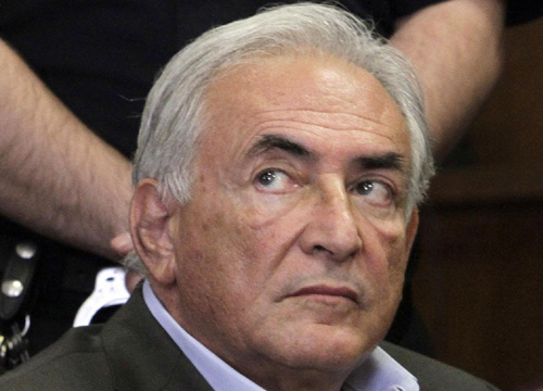 Hedge fund, gli analisti bocciano Dsk. L’ex Fmi piazza la figlia Vanessa Hedge fund, gli analisti bocciano Dsk. L’ex Fmi piazza la figlia Vanessa