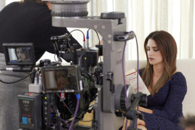 Penélope Cruz nuovo volto Schweppes. Ma il finale lesbo non c’è