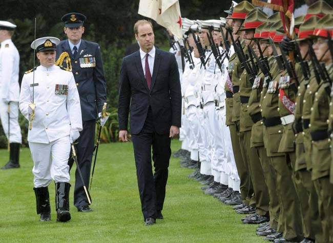 Duchi Cambridge in Nuova Zelanda, debutta il piccolo George Duchi Cambridge in Nuova Zelanda, debutta il piccolo George