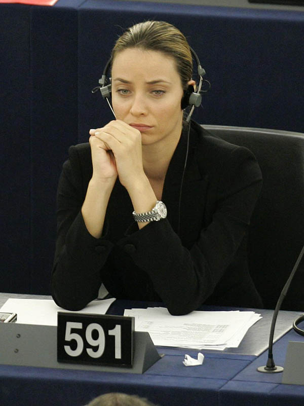 Europee, in FI c’è carenza di volti femminili. E Baldassarre rischia