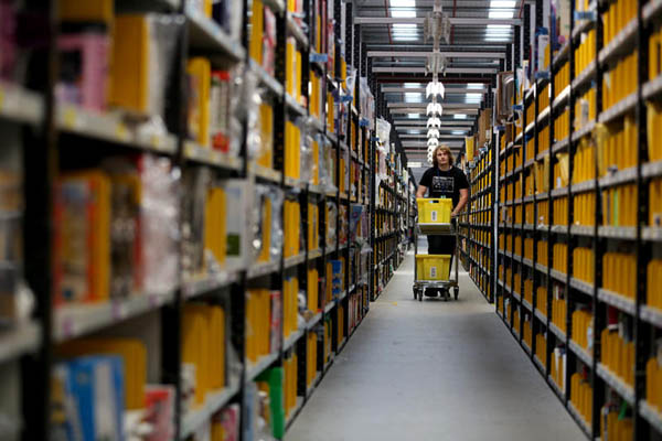 La spesa? Te la porta a casa Bezos.  Amazon cambia lo shopping