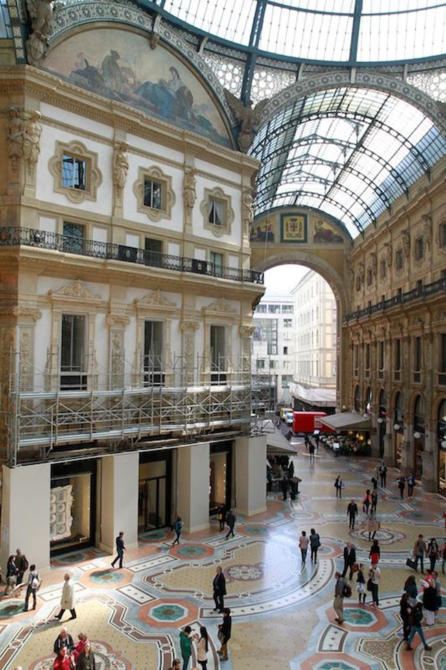 Galleria, scoperta la prima porzione di restauri. Foto