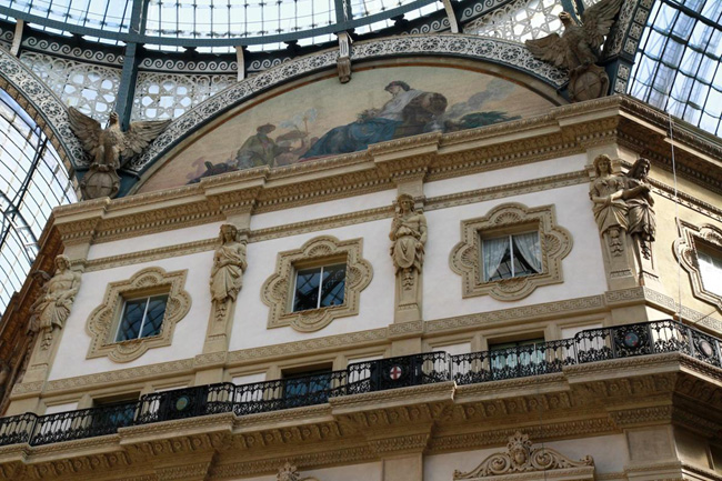 Galleria, scoperta la prima porzione di restauri. Foto