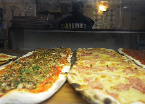 Pizza e gelato, affari di camorra. Nuovo terremoto nel clan di Pizza Ciro