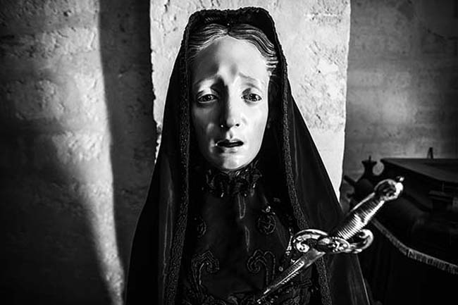 Il fascino della Settimana Santa in Puglia in una mostra fotografica